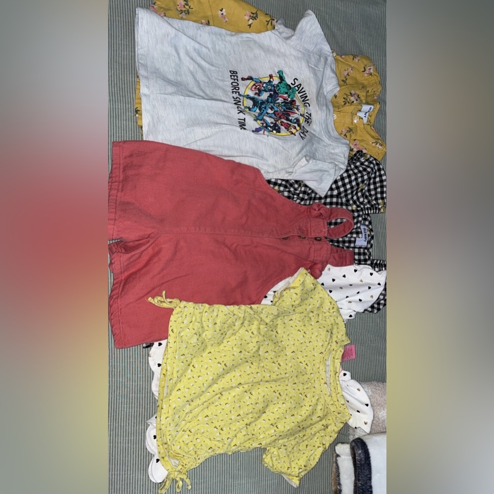 Girl bundle 4T&5T shoes 10c crocs are size 1